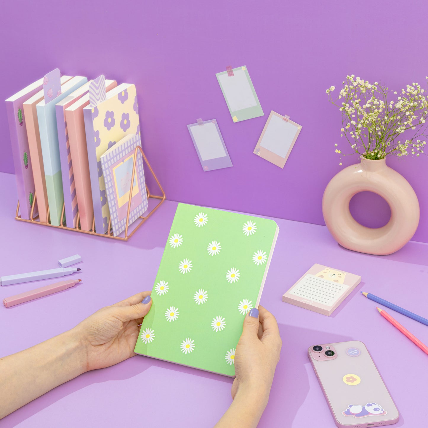 Multi-purpose A5 Notebook "Daisies"