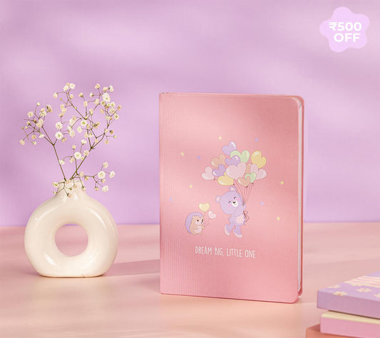 Undated yearly planner - Dream big, little one